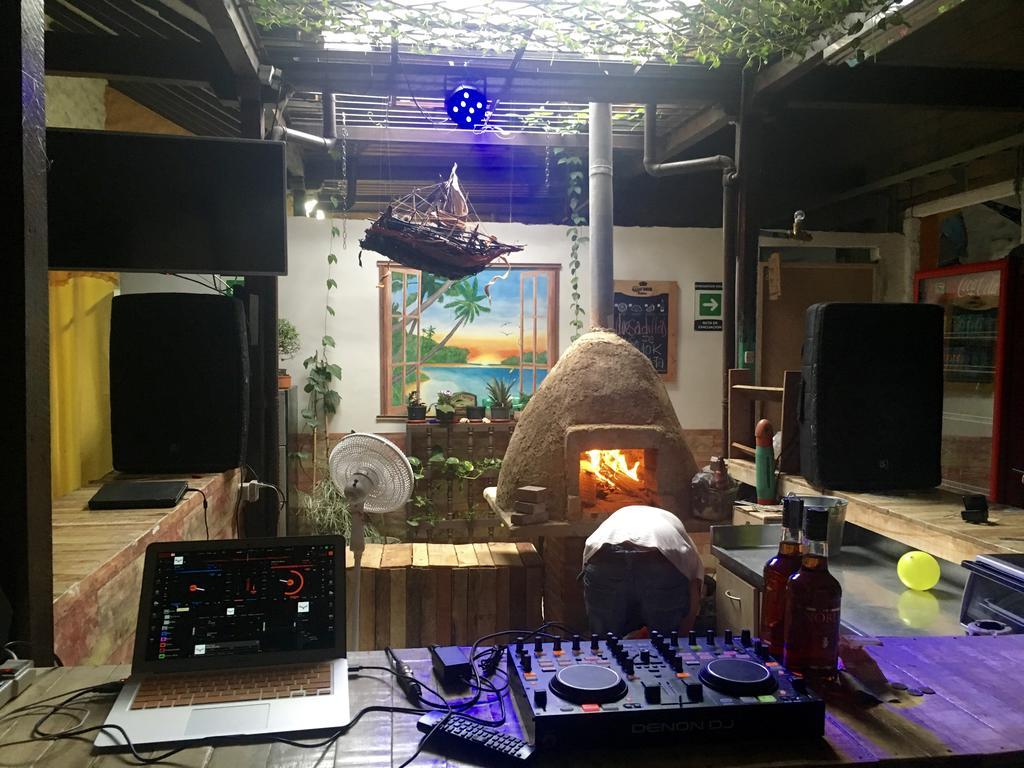 Mila Hostel Medellín Kültér fotó